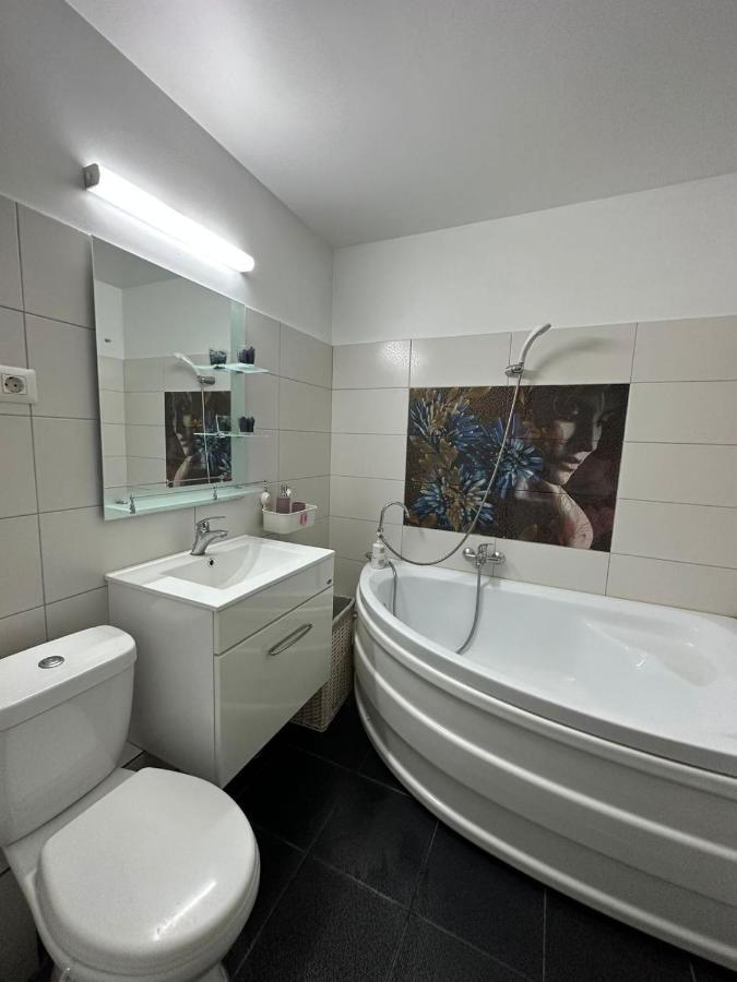 National Arena Apartment บูคาเรสต์ ภายนอก รูปภาพ